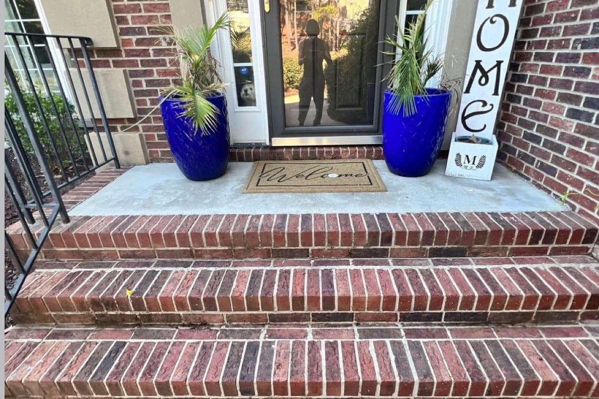 Brick Cleaning in Columbia, SC by Bub's